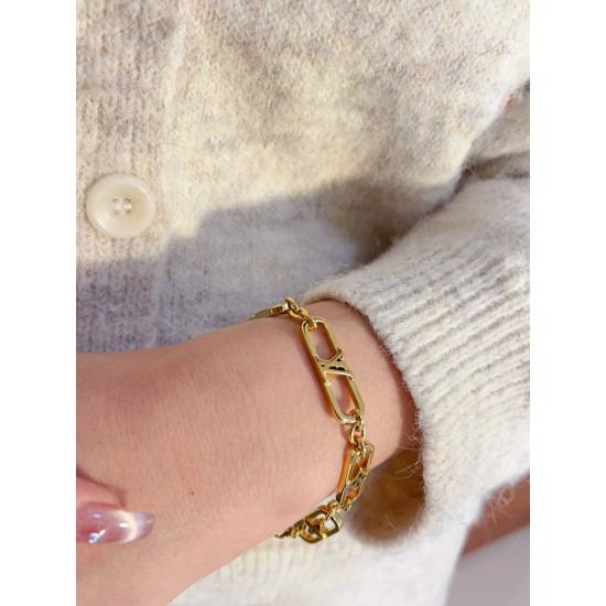 LV Jewelry Ring 