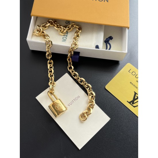 LV Jewelry Ring 