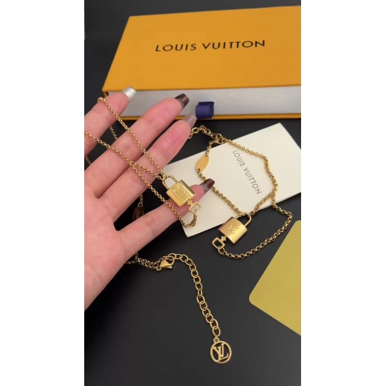 LV Jewelry Ring 