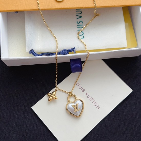 LV Jewelry Ring 