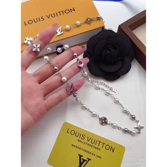 LV Jewelry Ring 