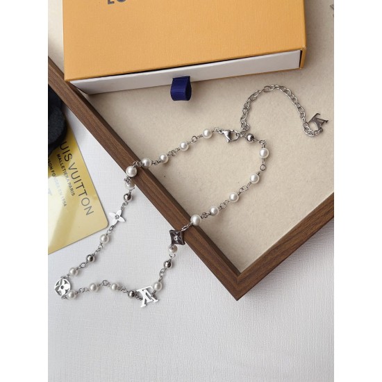 LV Jewelry Ring 