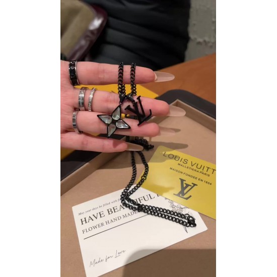 LV Jewelry Ring 