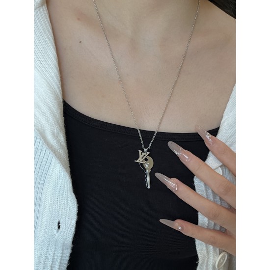 LV Jewelry Ring 