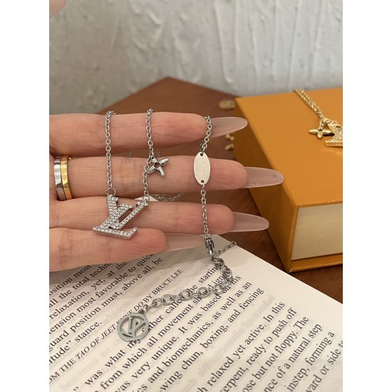 LV Jewelry Ring 