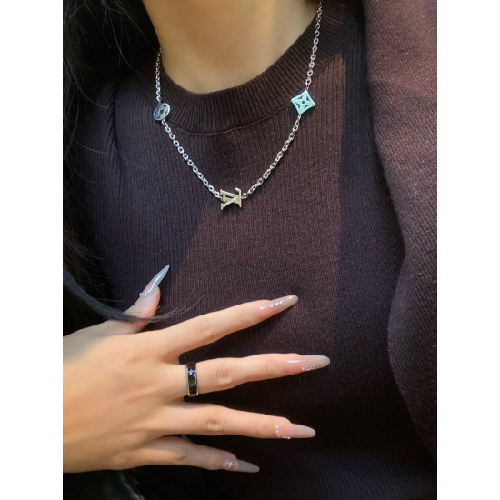 LV Jewelry Ring 