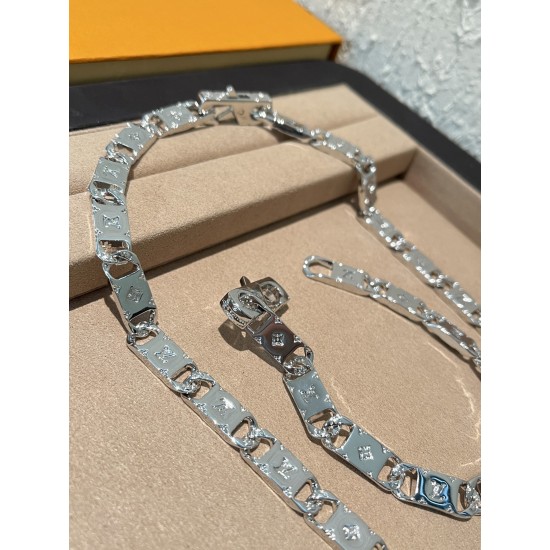LV Jewelry Ring 