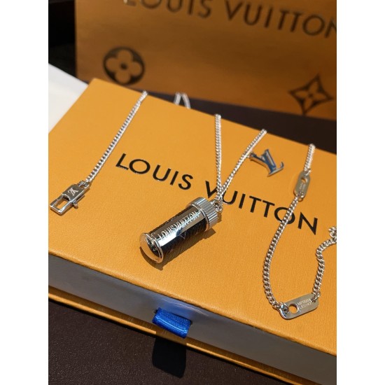 LV Jewelry Ring 