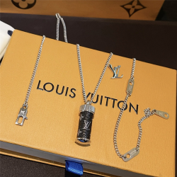 LV Jewelry Ring 
