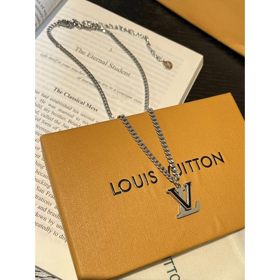 LV Jewelry Ring 