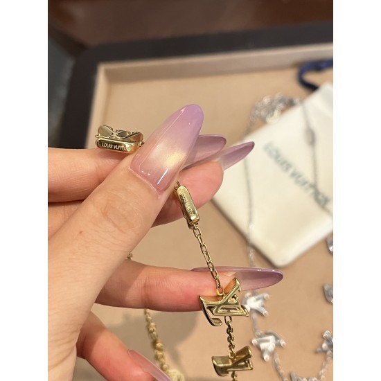 LV Jewelry Ring 