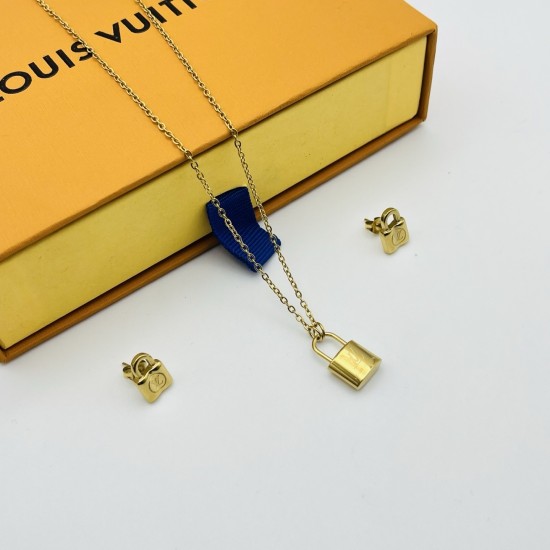 LV Jewelry Ring 