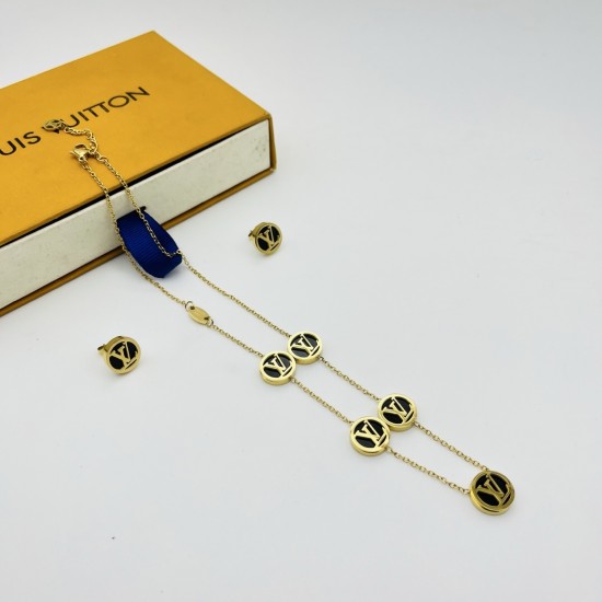 LV Jewelry Ring 