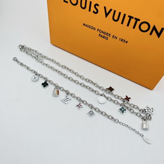 LV Jewelry Ring 