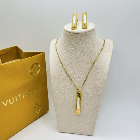 LV Jewelry Ring 