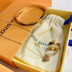 LV Jewelry Ring 