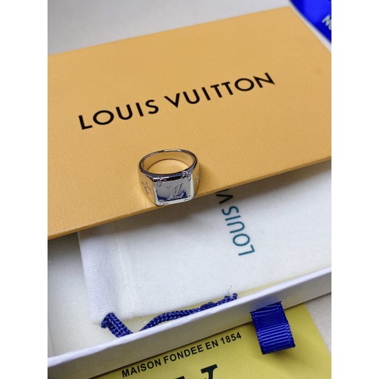 LV Jewelry Ring 