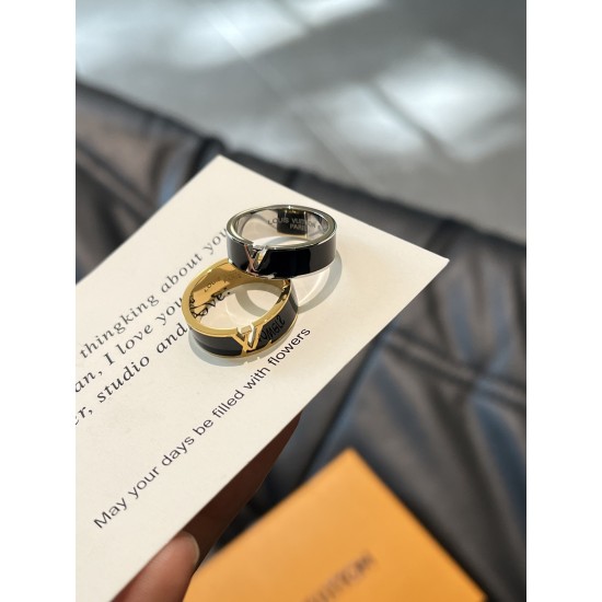 LV Jewelry Ring 
