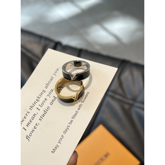 LV Jewelry Ring 