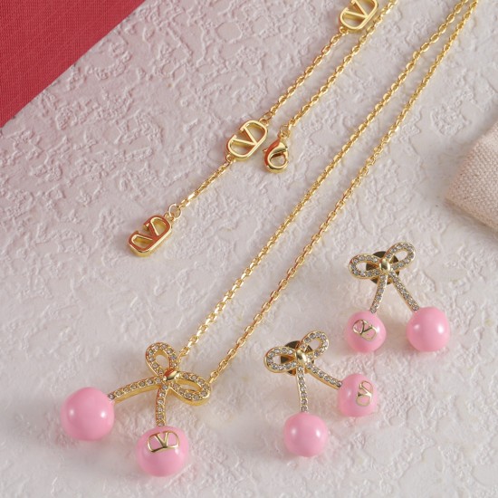 Valentino Necklace