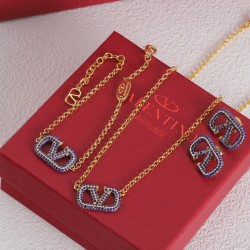 Valentino Necklace