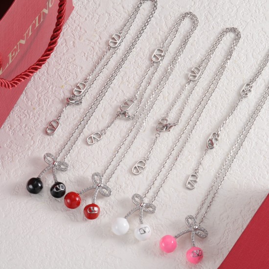 Valentino Necklace