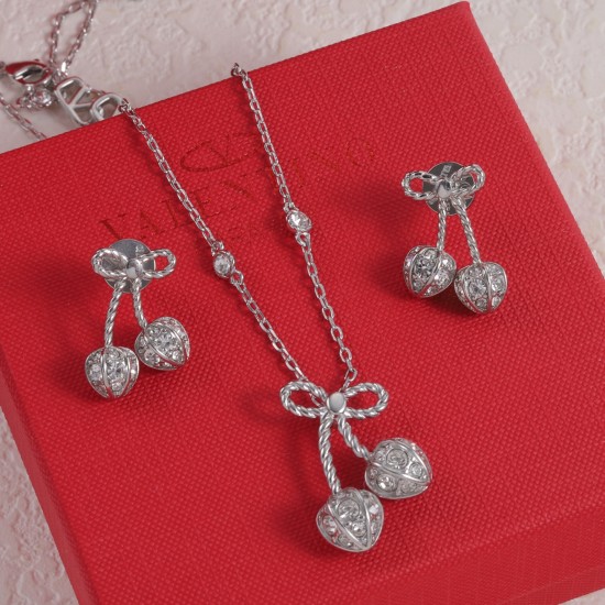 Valentino Necklace