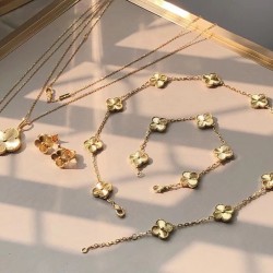 Van Cleef Bracelet