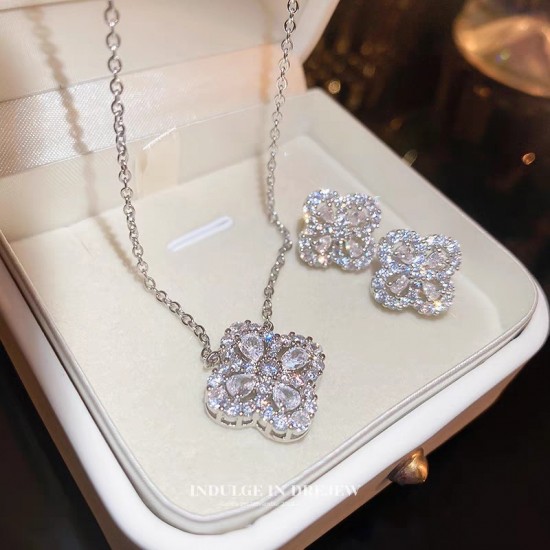 Van Cleef Earrings