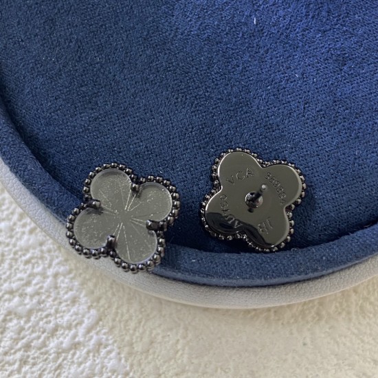 Van Cleef Earrings