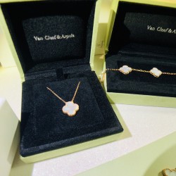 Van Cleef Necklace