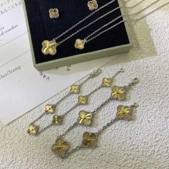Van Cleef Necklace