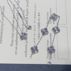 Van Cleef Necklace