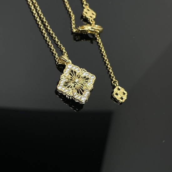 Van Cleef Necklace