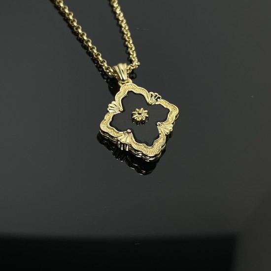 Van Cleef Necklace