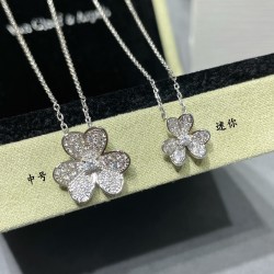 Van Cleef Necklace