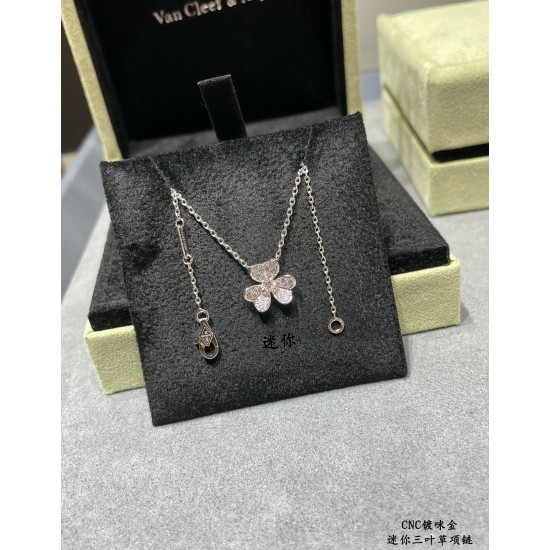 Van Cleef Necklace