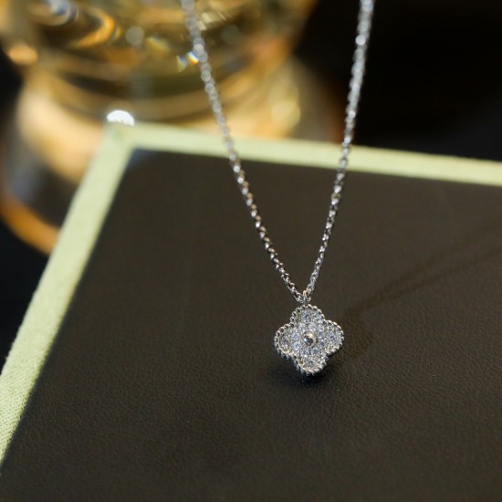 Van Cleef Necklace
