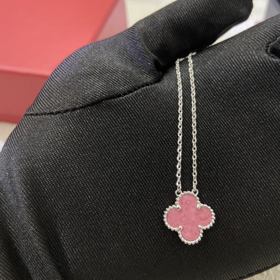 Van Cleef Necklace