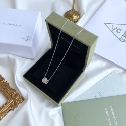 Van Cleef Necklace