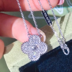 Van Cleef Necklace