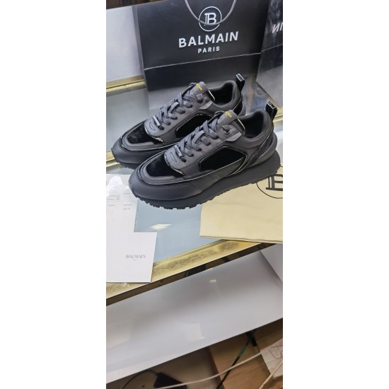 Burberry Shoes: Top Quality