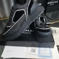 Burberry Shoes: Top Quality