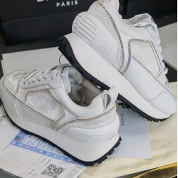 Burberry Shoes: Top Quality