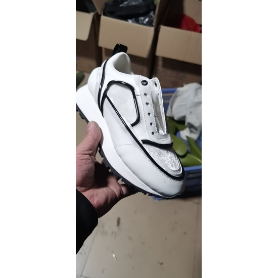 Burberry Shoes: Top Quality