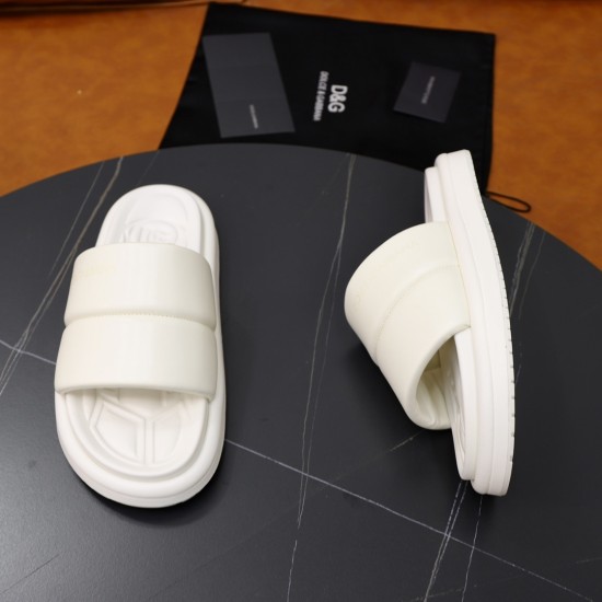 DG Shoes: Top Quality