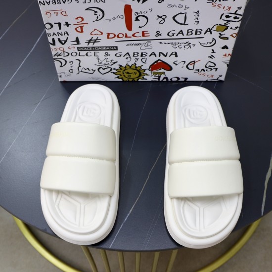 DG Shoes: Top Quality
