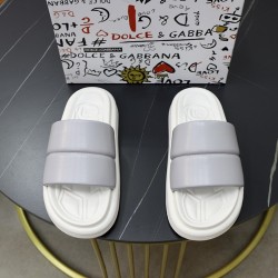 DG Shoes: Top Quality