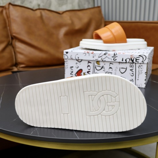 DG Shoes: Top Quality