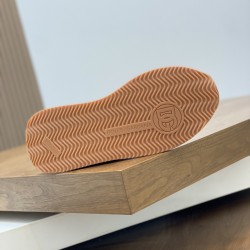 DG Shoes: Top Quality